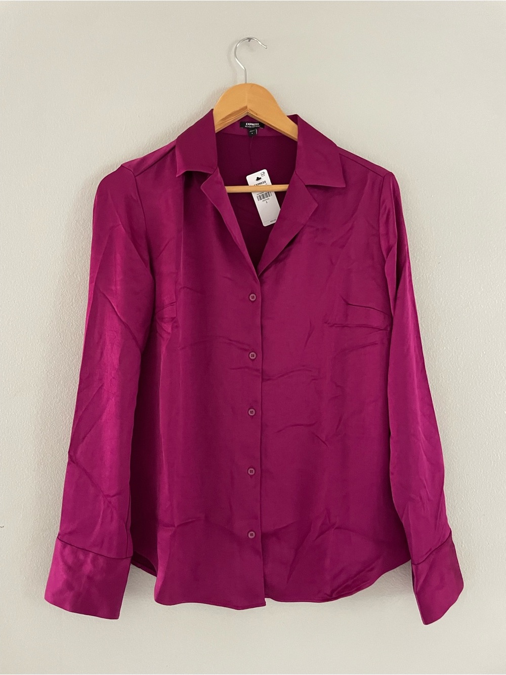 Express Magenta Button-Down Long Sleeve Blouse
